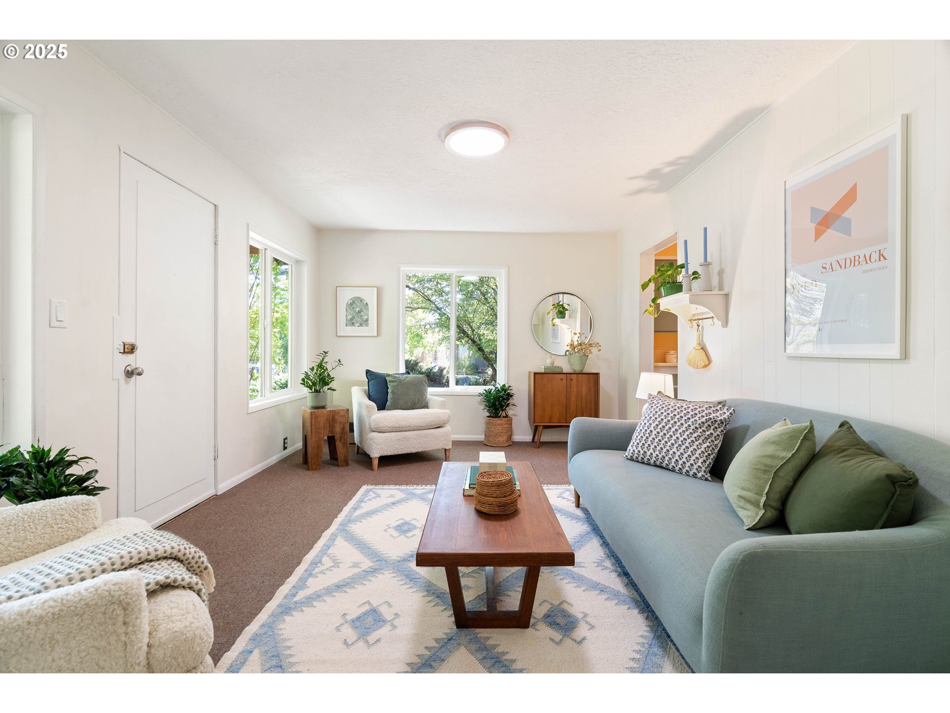 Property Photo: 2702 N Winchell St OR 97217