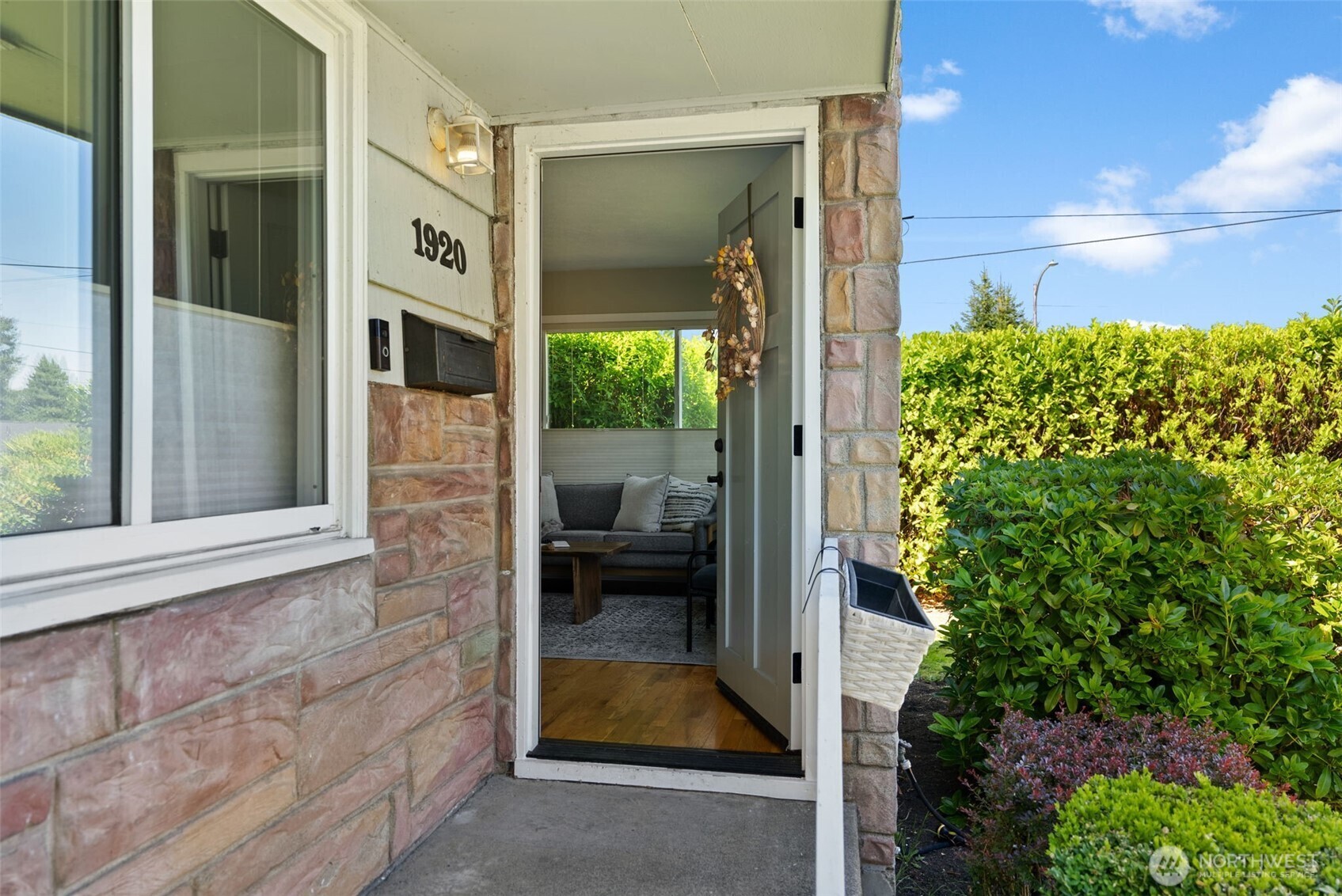 Property Photo:  1920 N Ferdinand Street  WA 98406 