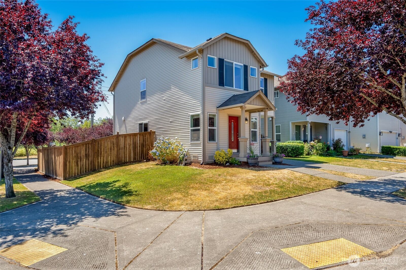 Property Photo:  10406  26th Place SE  WA 98258 