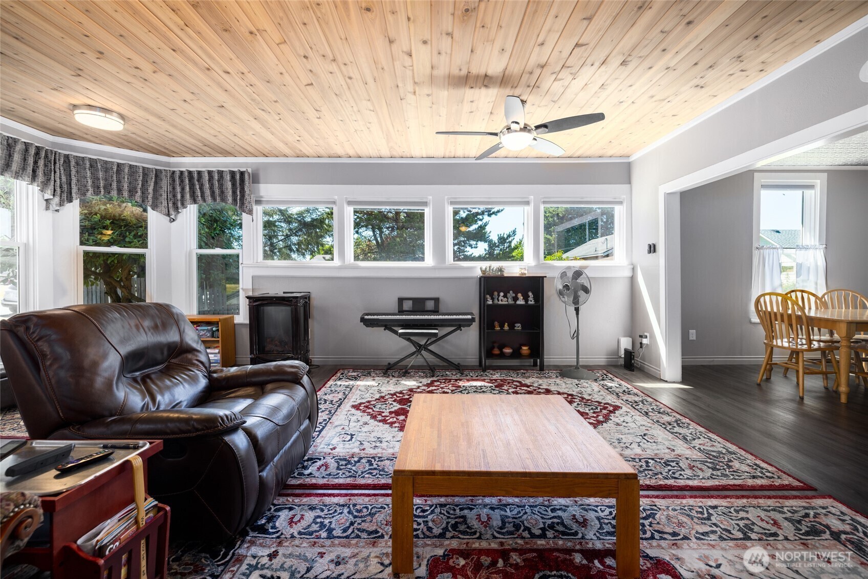 Property Photo: 510 Northern Avenue WA 98284