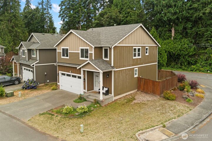 6989  Rocklin Avenue NE  Bremerton WA 98311 photo