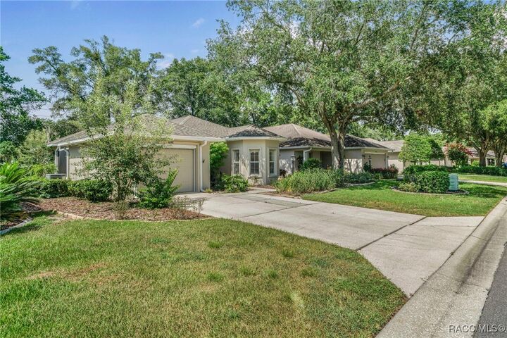 Property Photo: 6301 W Glynborne Loop FL 34429