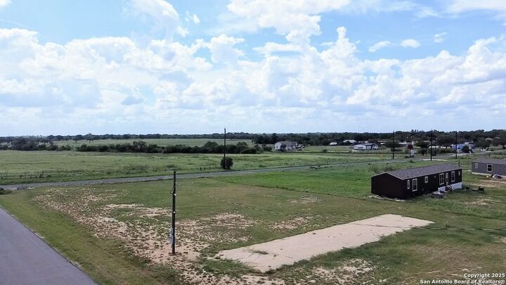 Property Photo:  17213 Cuernavac  TX 78002 