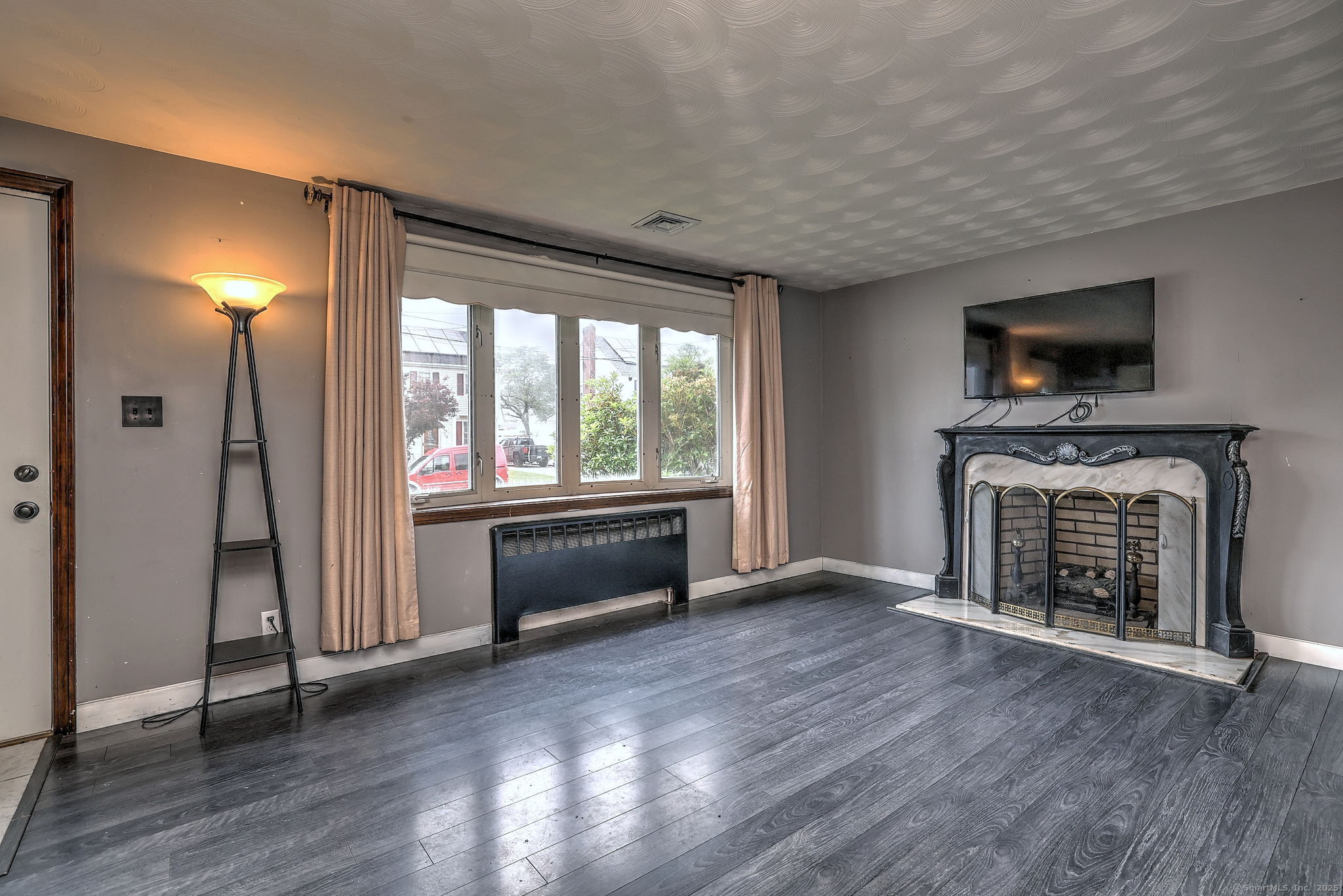 Property Photo:  78 Long Meadow Avenue  CT 06514 
