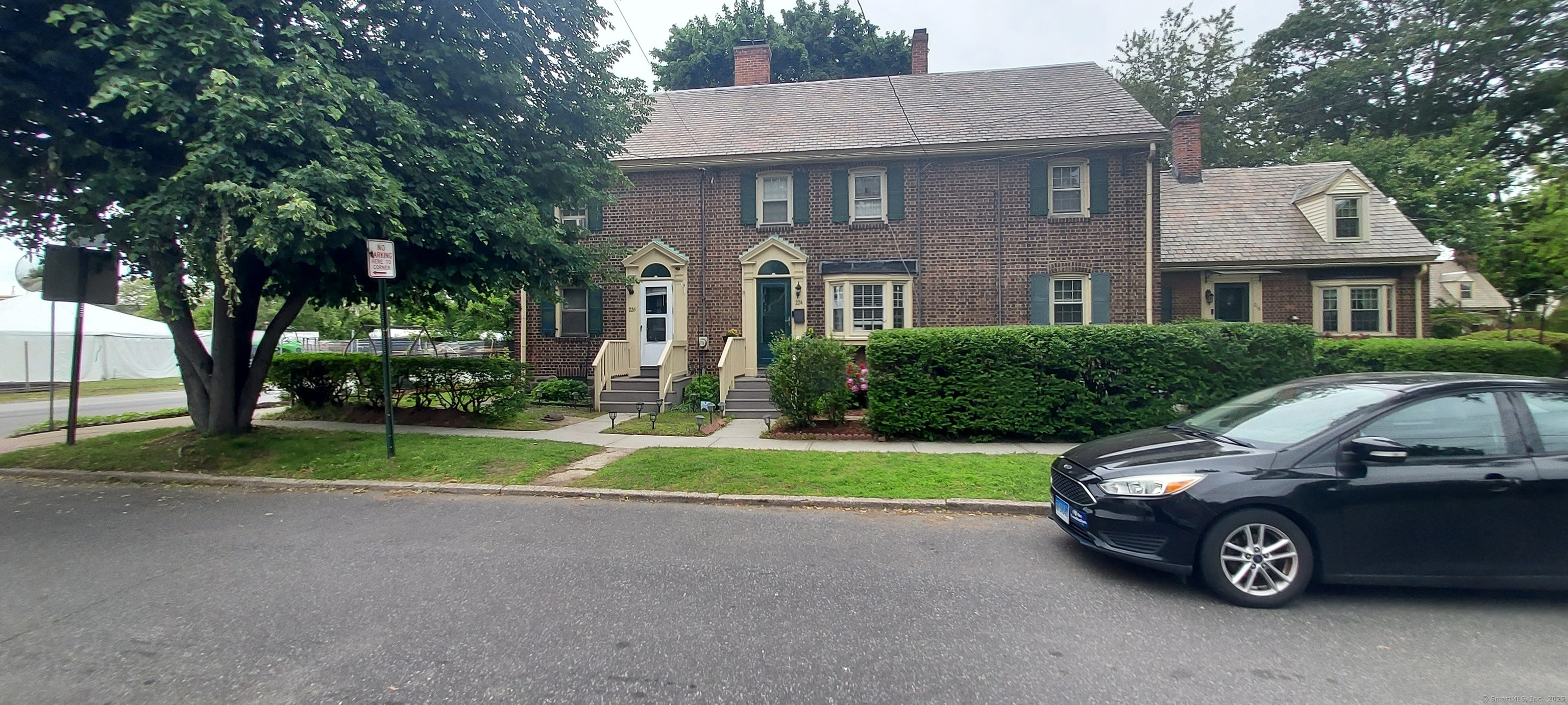 Property Photo: 224 Alsace Street 224 CT 06604