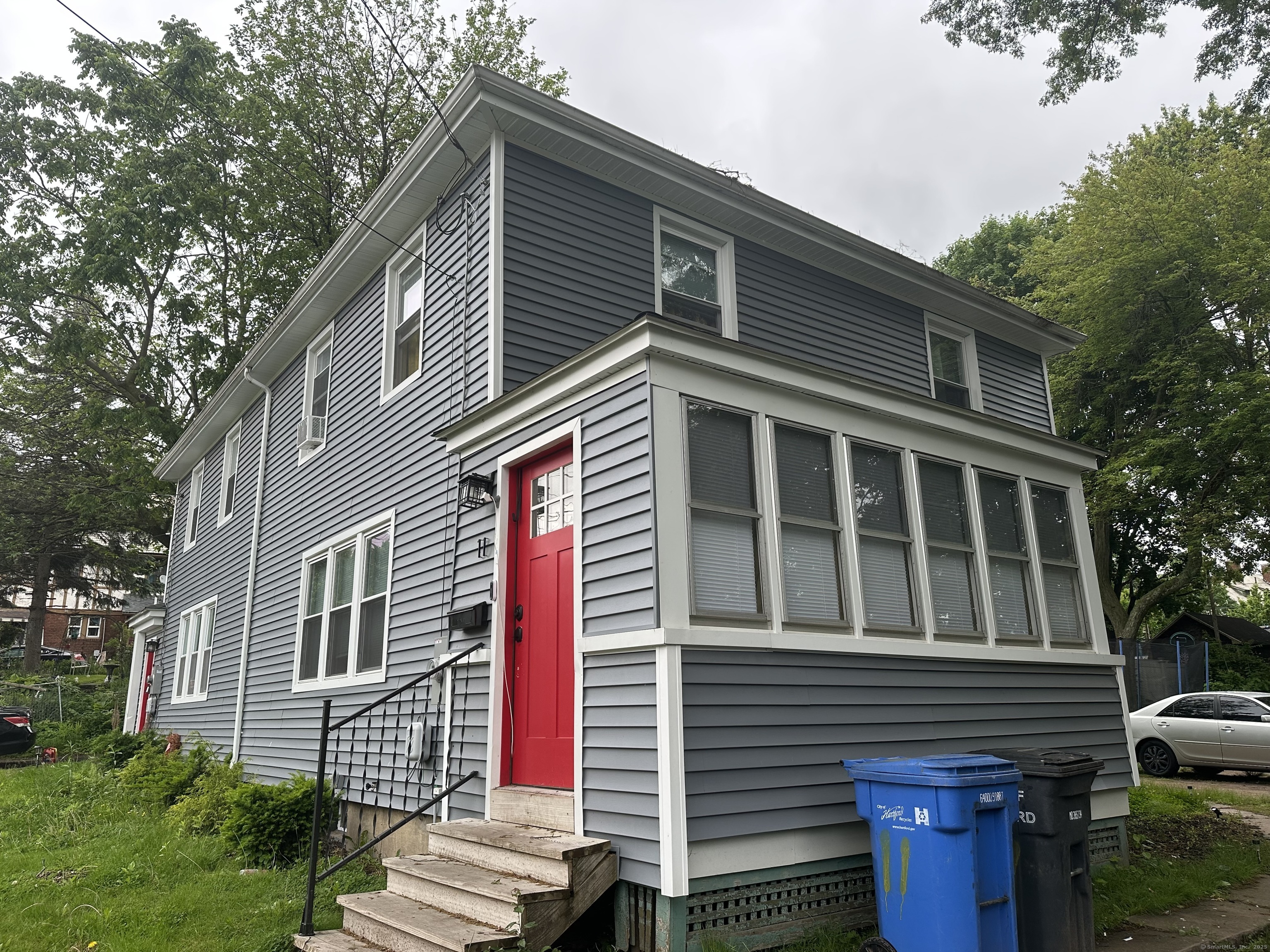 Property Photo:  11 Catherine Street  CT 06106 
