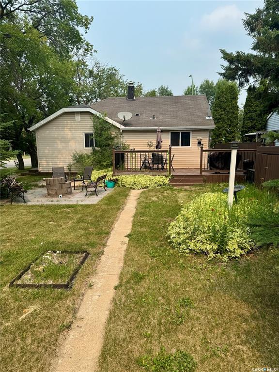 Property Photo: 1101 2nd Street E SK S6V 0G9