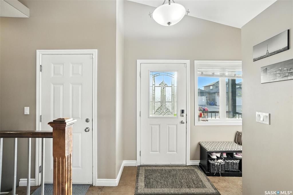 Property Photo:  218 McCallum Way  SK S7R 0H7 