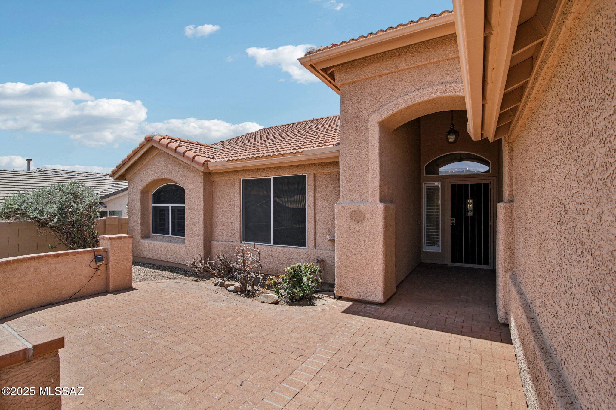 Property Photo:  35890 S Mesa Ridge Drive  AZ 85739 