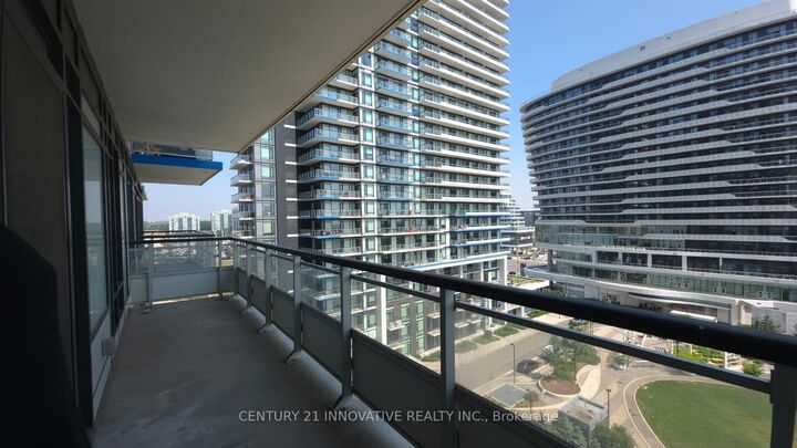 Property Photo: 2560 Eglinton Avenue W 801 ON L5M 0Y3