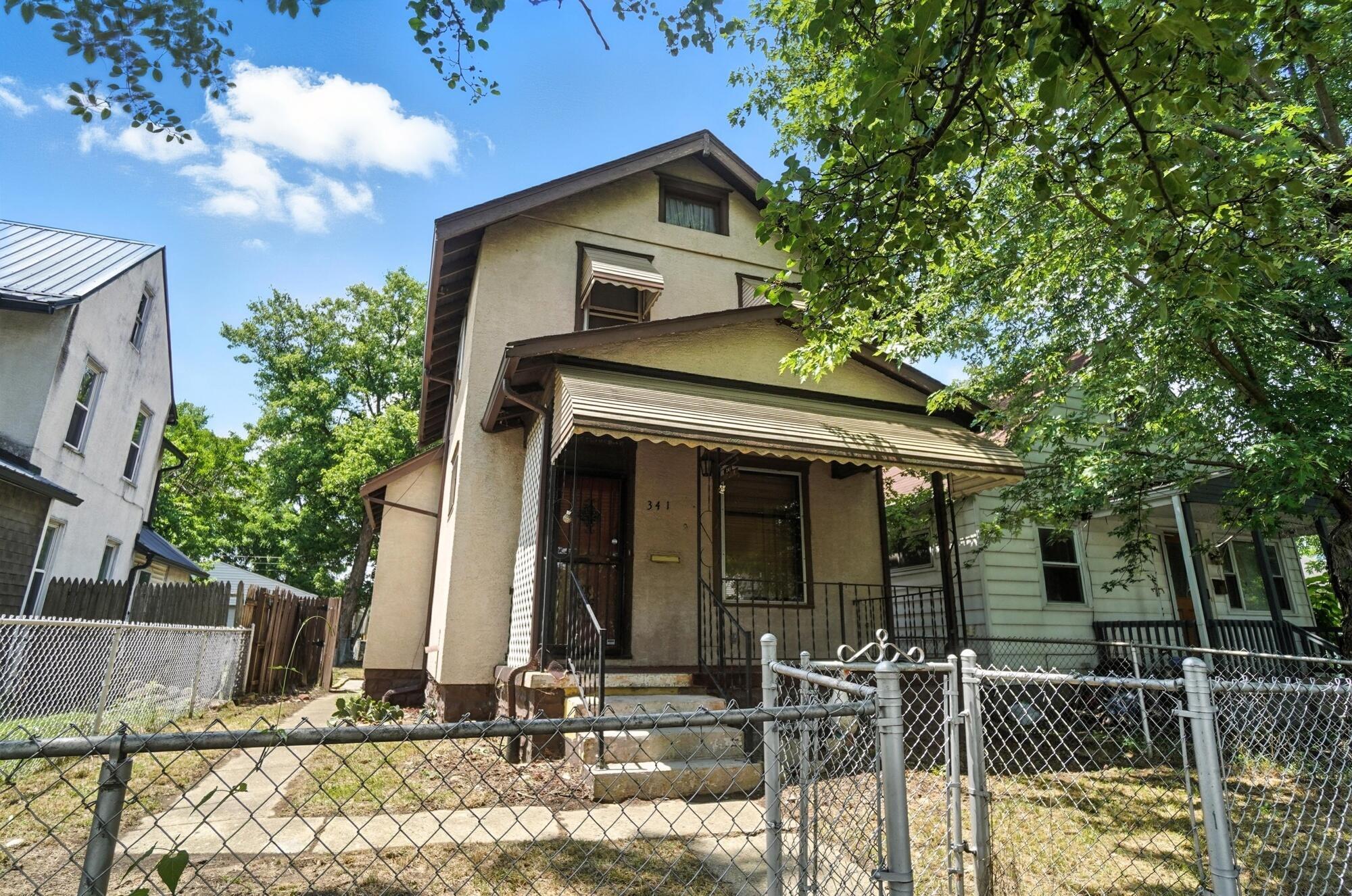 Property Photo: 341 S Highland Avenue OH 43223