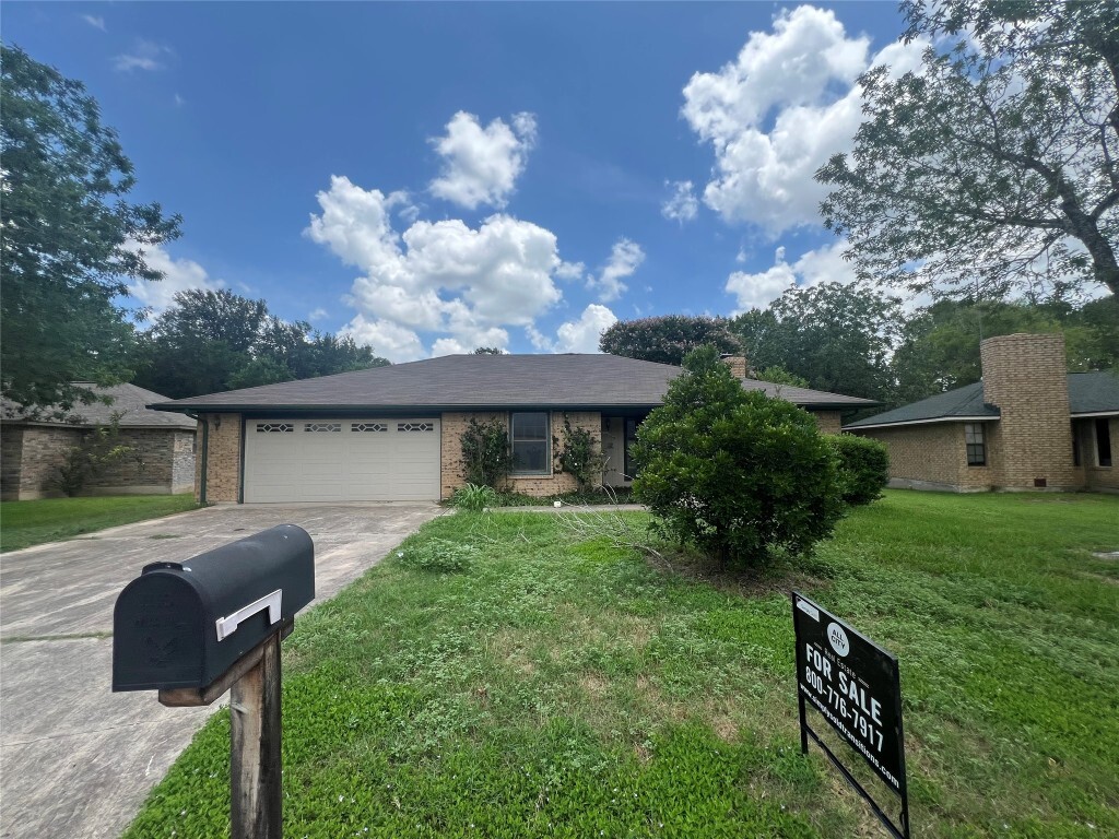 146 Forest Drive  Seguin TX 78155 photo