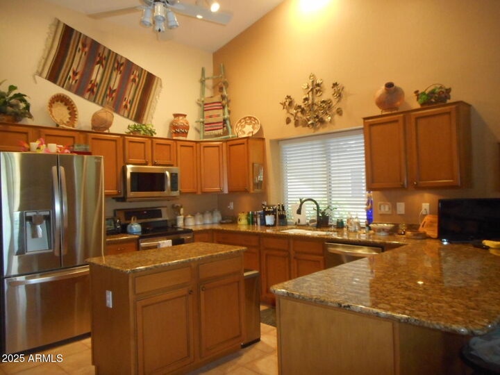 Property Photo: 20120 N 87th Drive AZ 85382