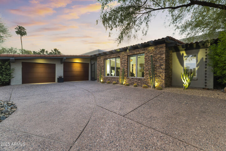 Property Photo:  1018 N Boulder Drive  AZ 85377 