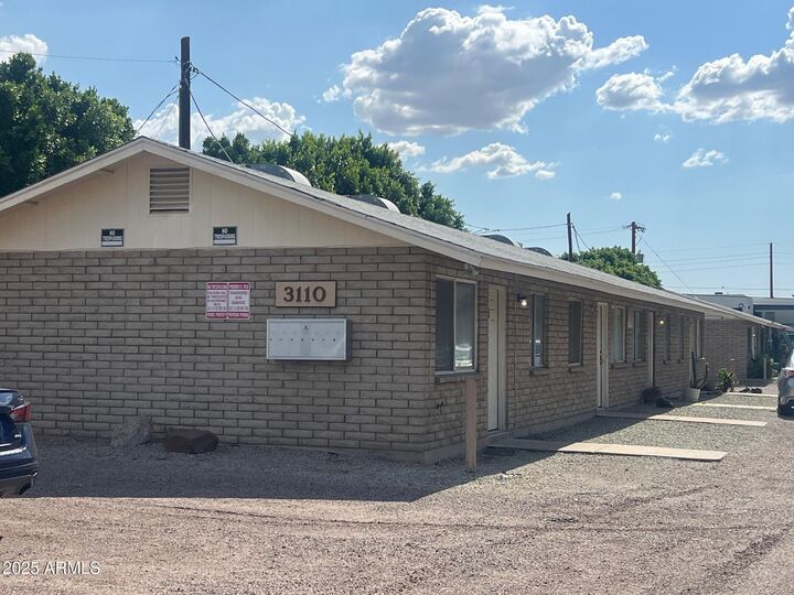3110 N 37th Street  Phoenix AZ 85018 photo