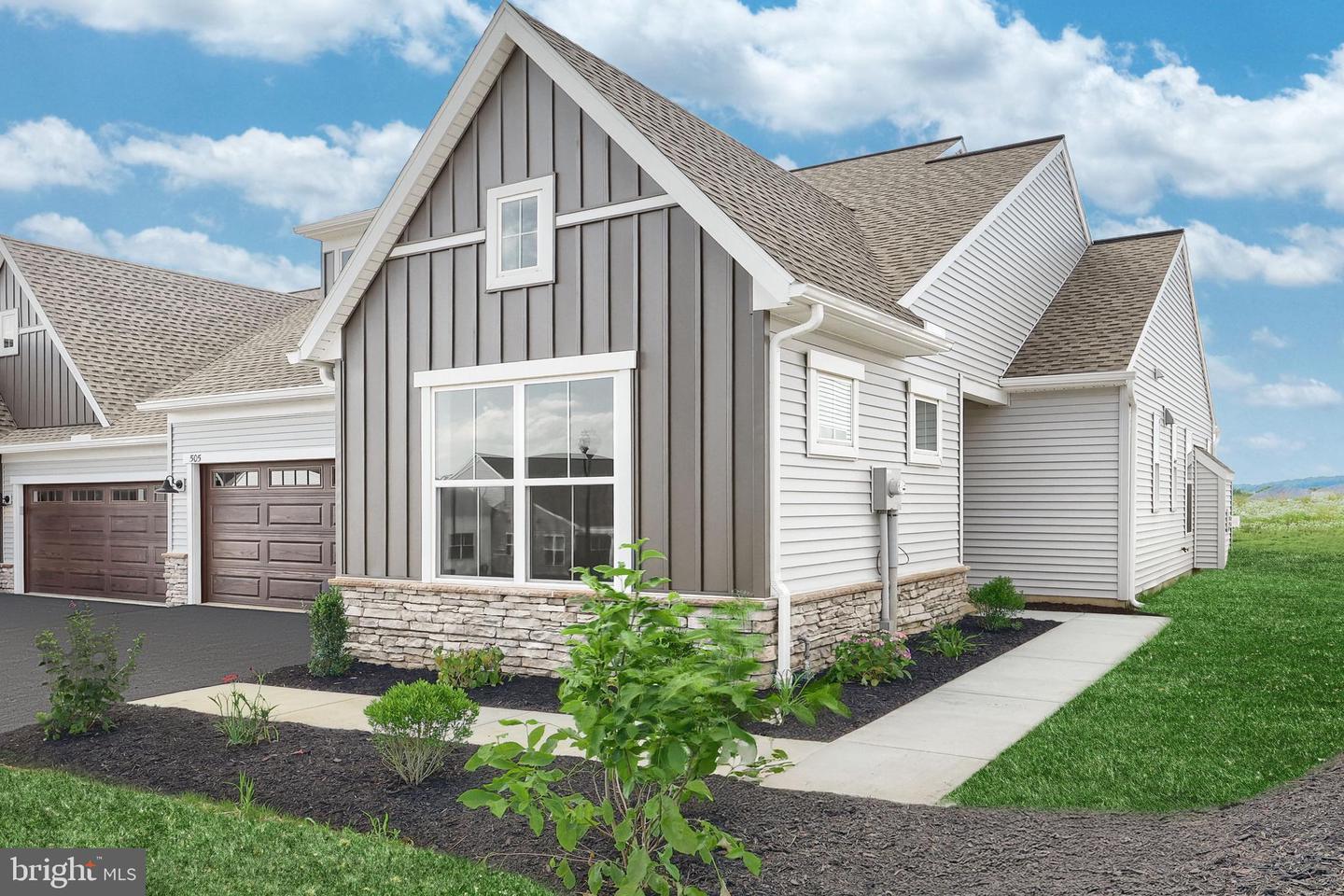 Property Photo: 505 Stone Gate Boulevard PA 17003