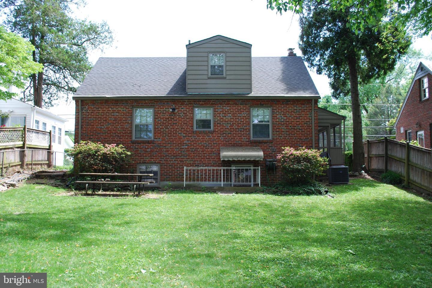 Property Photo:  2109 Linden Lane  MD 20910 