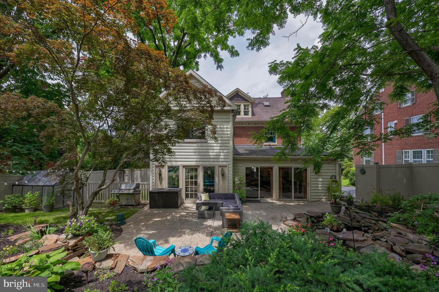 Property Photo: 484 Country Club Road PA 17403