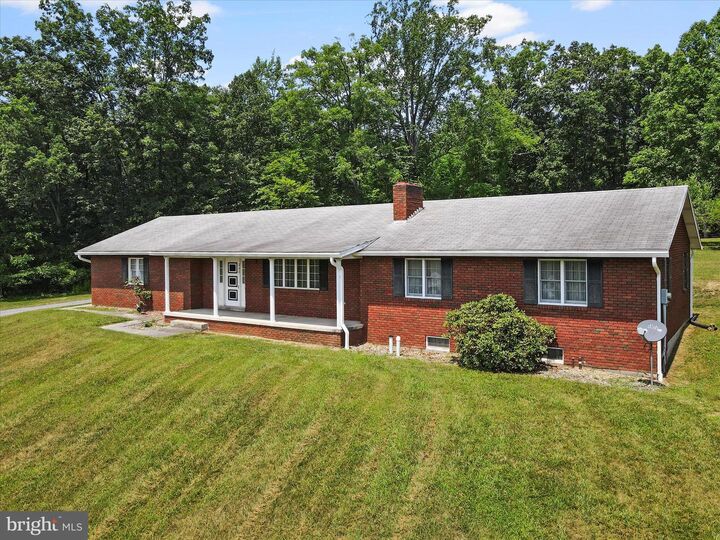 20552 Reservoir Street  Three Springs PA 17264 photo
