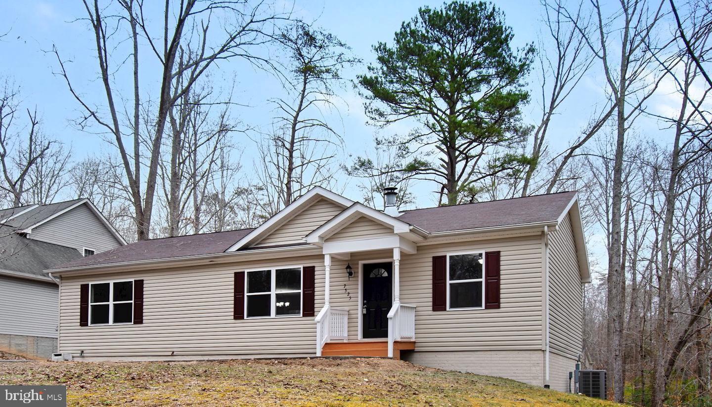 Property Photo: 7525 Buchanan Drive VA 22485