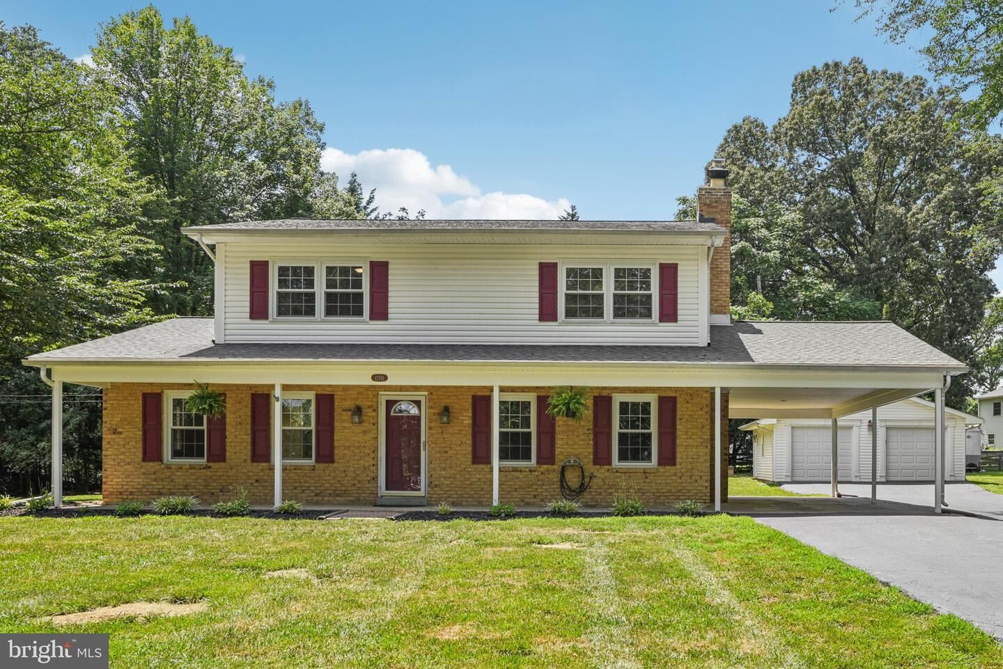 Property Photo: 12761 Rockwood Lane VA 22192