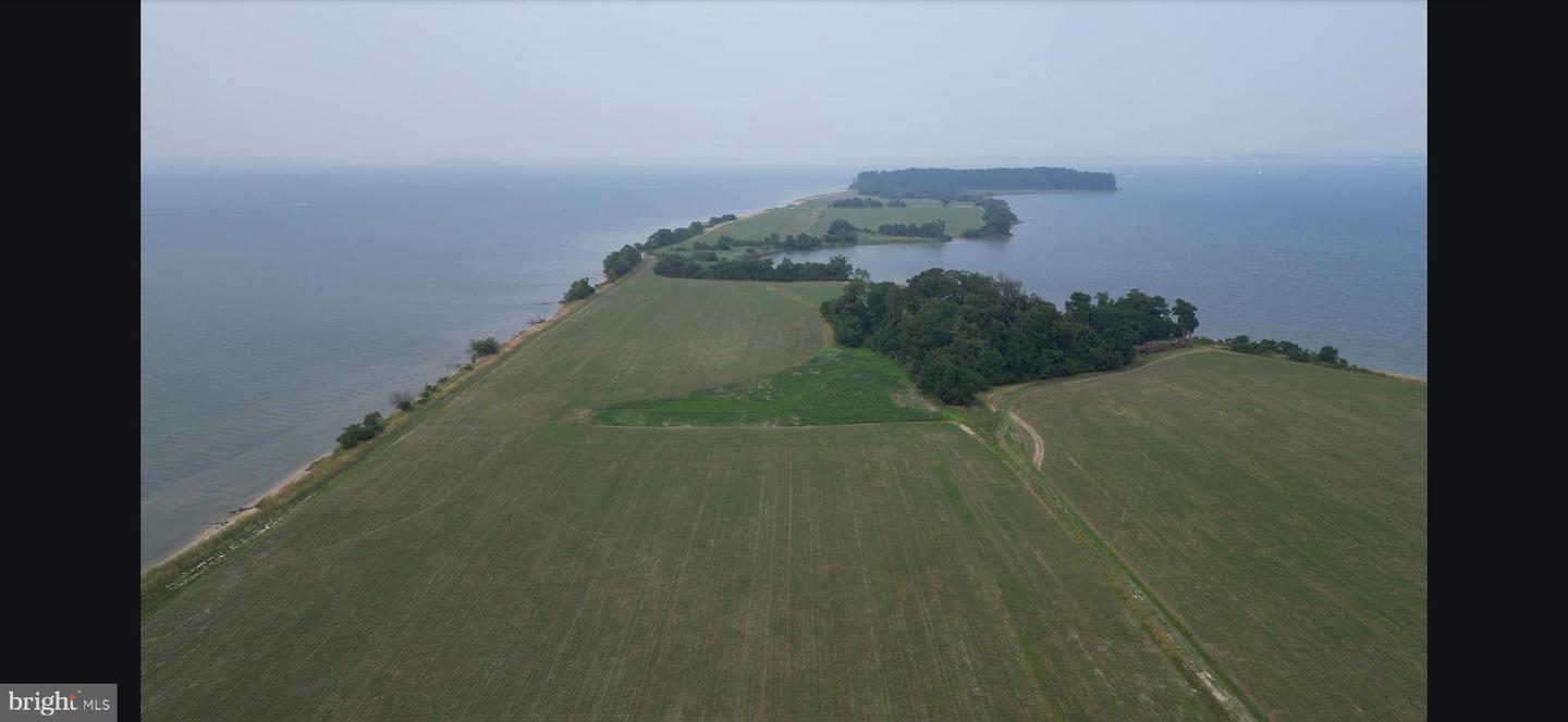 Property Photo: 10770 Rich Neck Road MD 21624