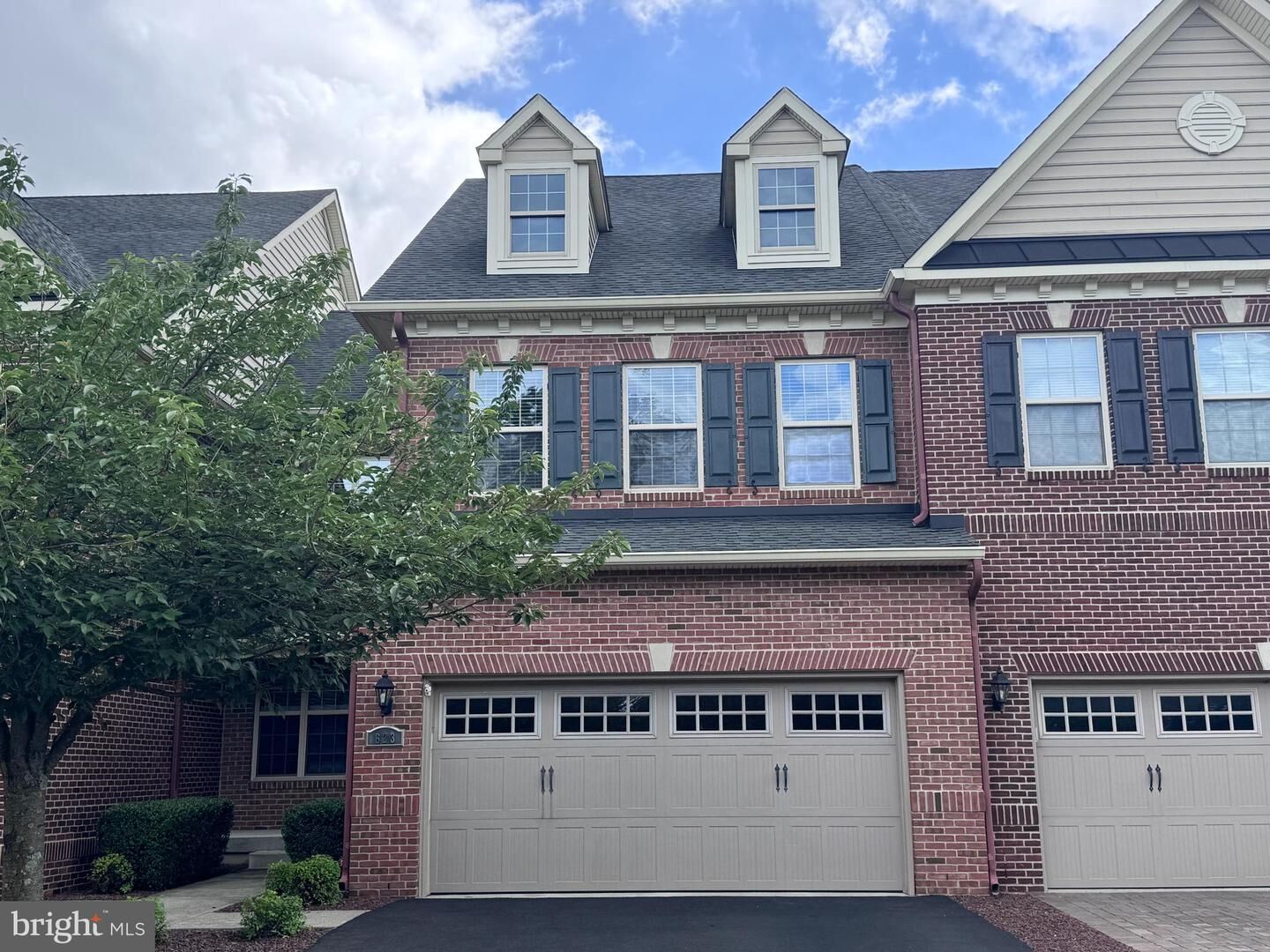 Property Photo:  623 Saint James Court  PA 19047 