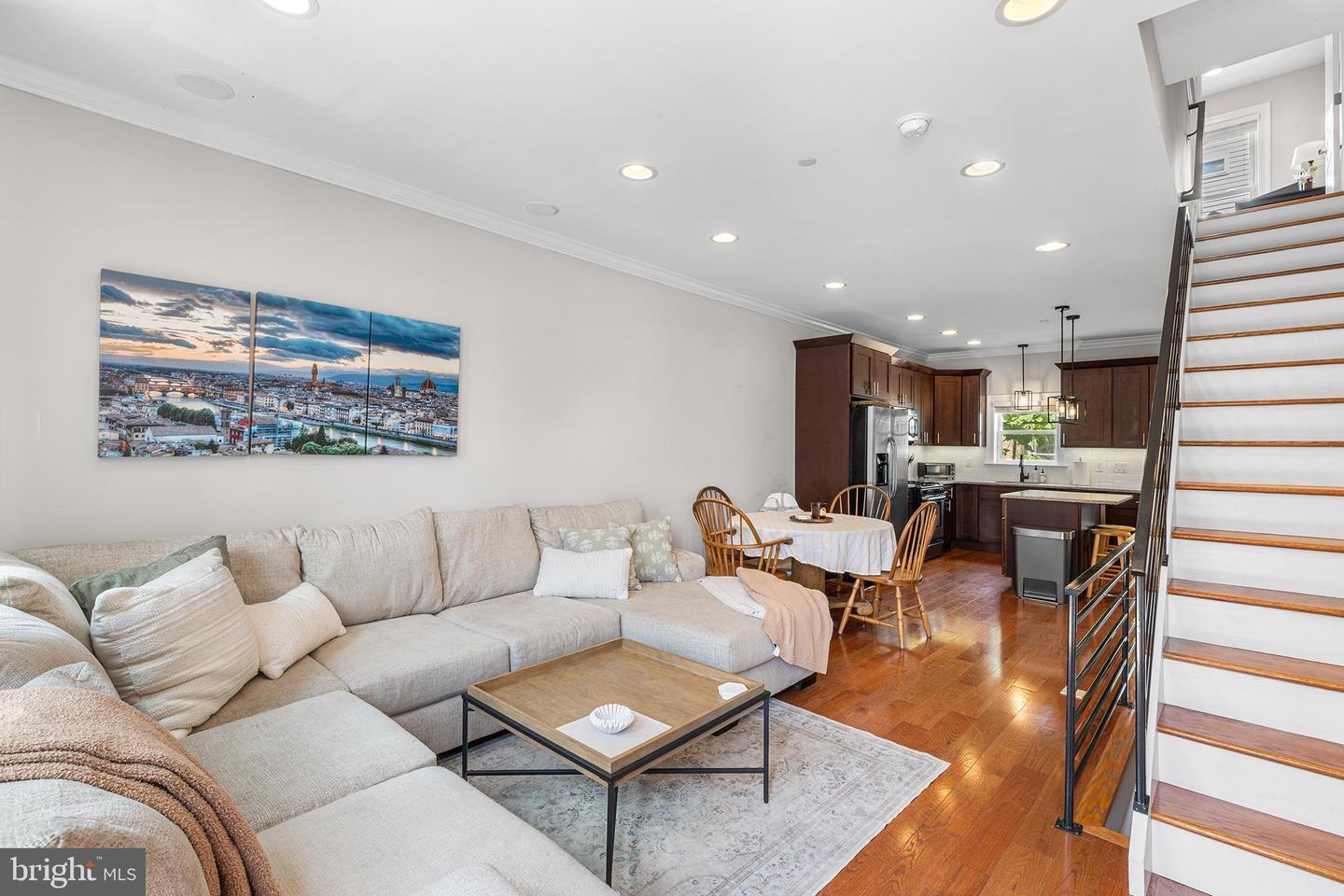 Property Photo: 629 Mercy Street PA 19148