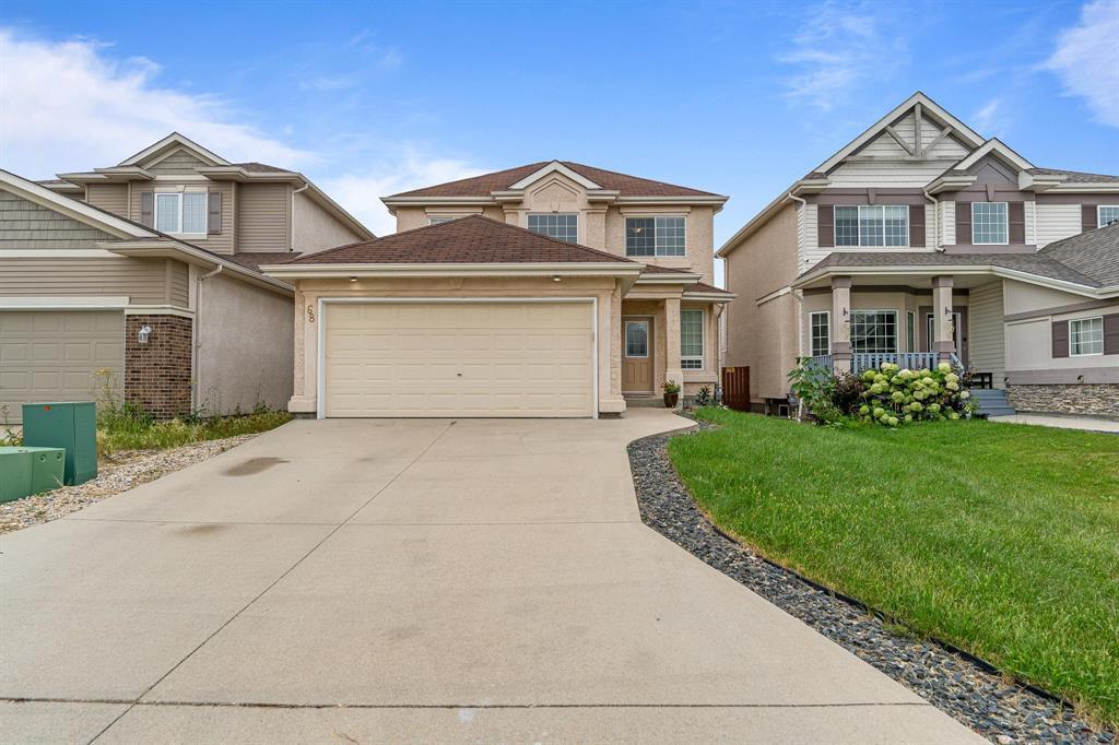 Property Photo:  68 Michaud Crescent  MB R2N 0B5 