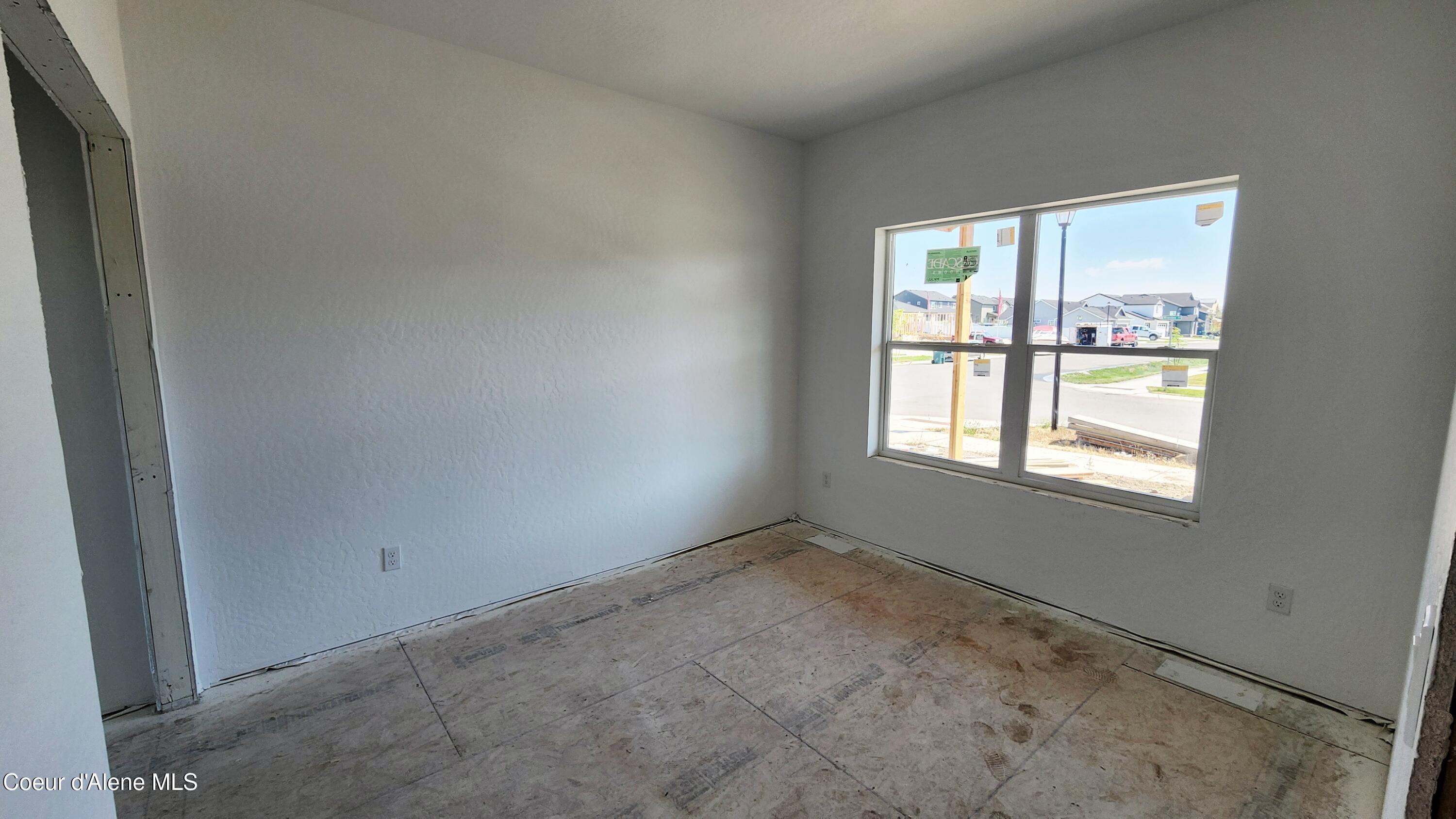 Property Photo:  2941 N Wrenley Ln.  ID 83854 
