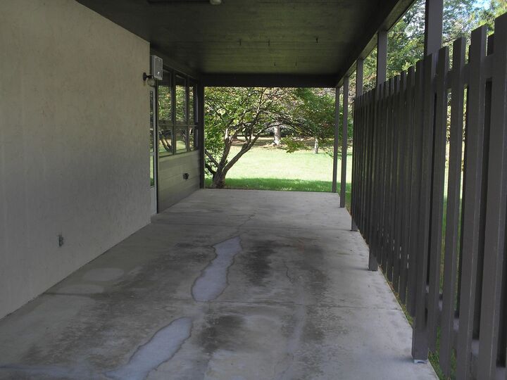 Property Photo: 4543 Ducrest Drive OH 43220