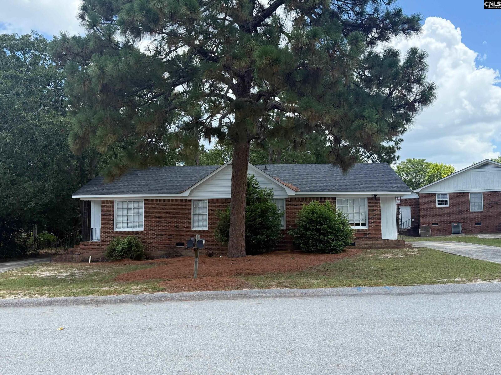 Property Photo:  1824-1830 Burnham  SC 29169 