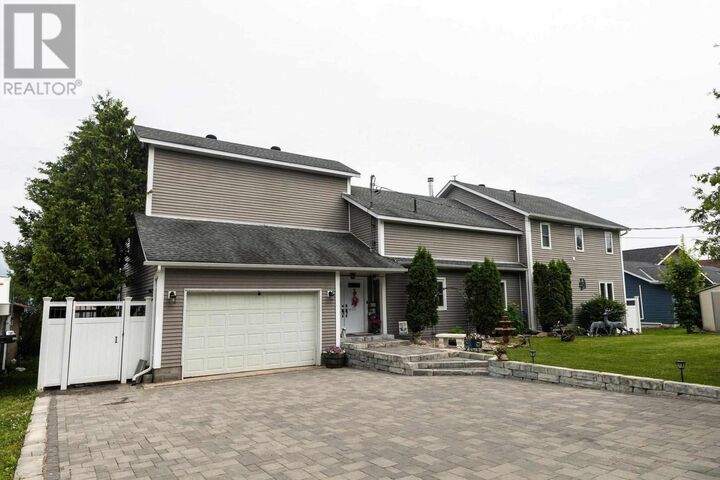 Photo de la propriété:  1841 Mission Rd  ON P0S 1E0 