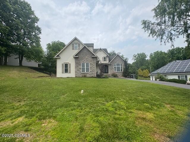 Property Photo:  9 Crestmont Circle  PA 17815 