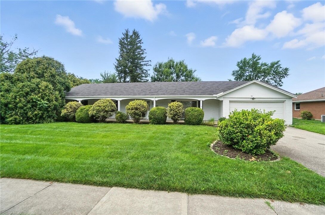 Property Photo: 311 E Franklin Street OH 45459