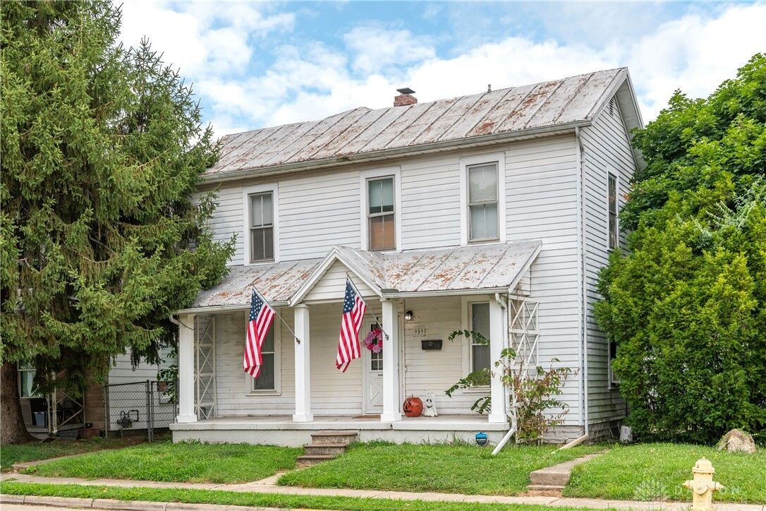 Property Photo: 959 E Pearl Street OH 45342