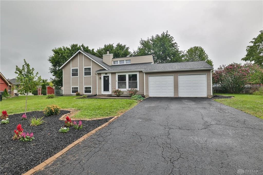 Property Photo:  9820 Aylesworth Lane  OH 45342 