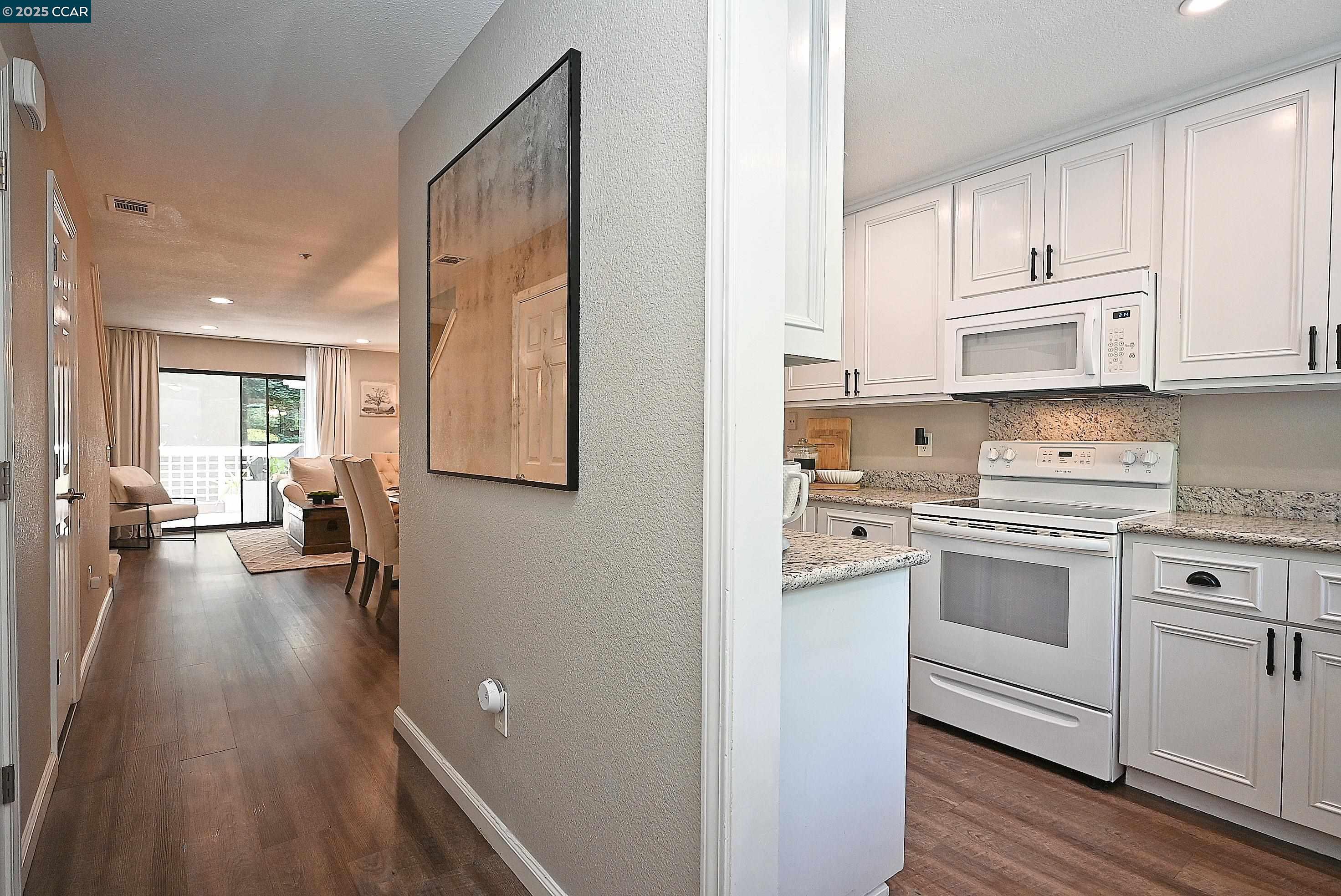 Property Photo: 2574 Oak Road 202 CA 94597