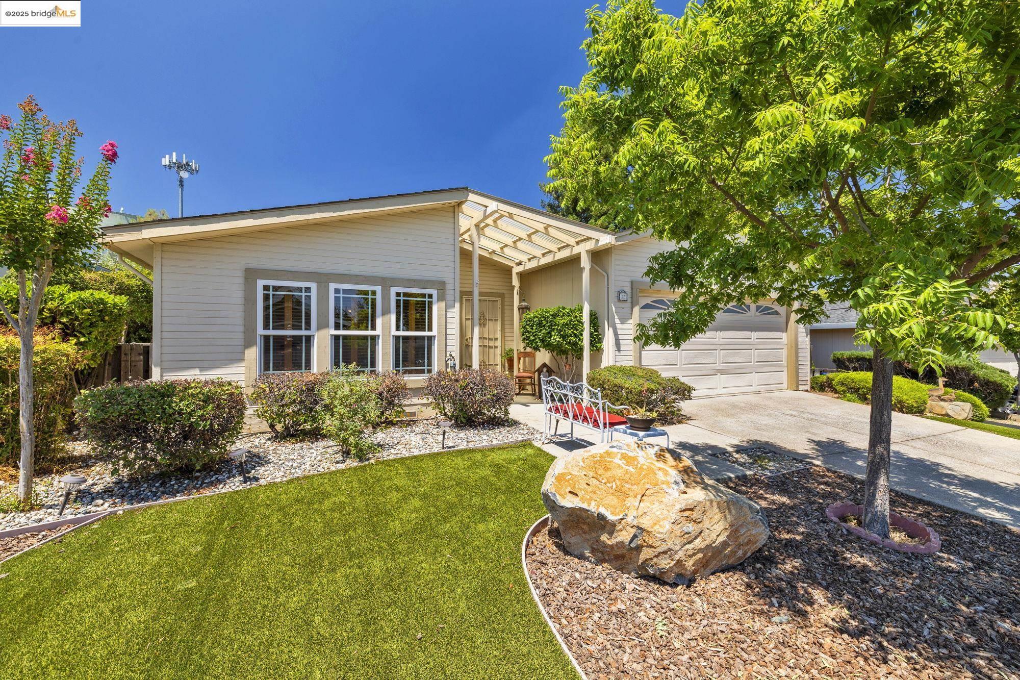 Property Photo: 12700 Red Maple Cir Spc 15 CA 95370