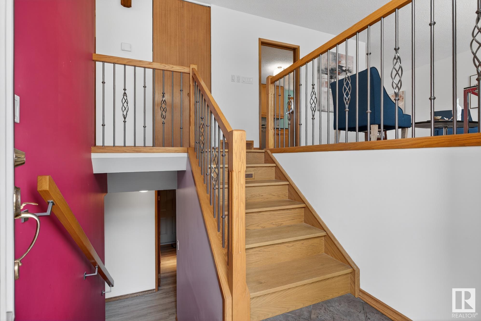 Property Photo:  10326 154 Street NW  AB T5P 2H6 