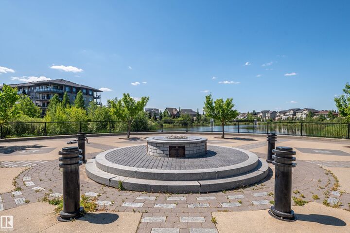 Property Photo:  528 Griesbach Parade NW 314  AB T5E 6X2 