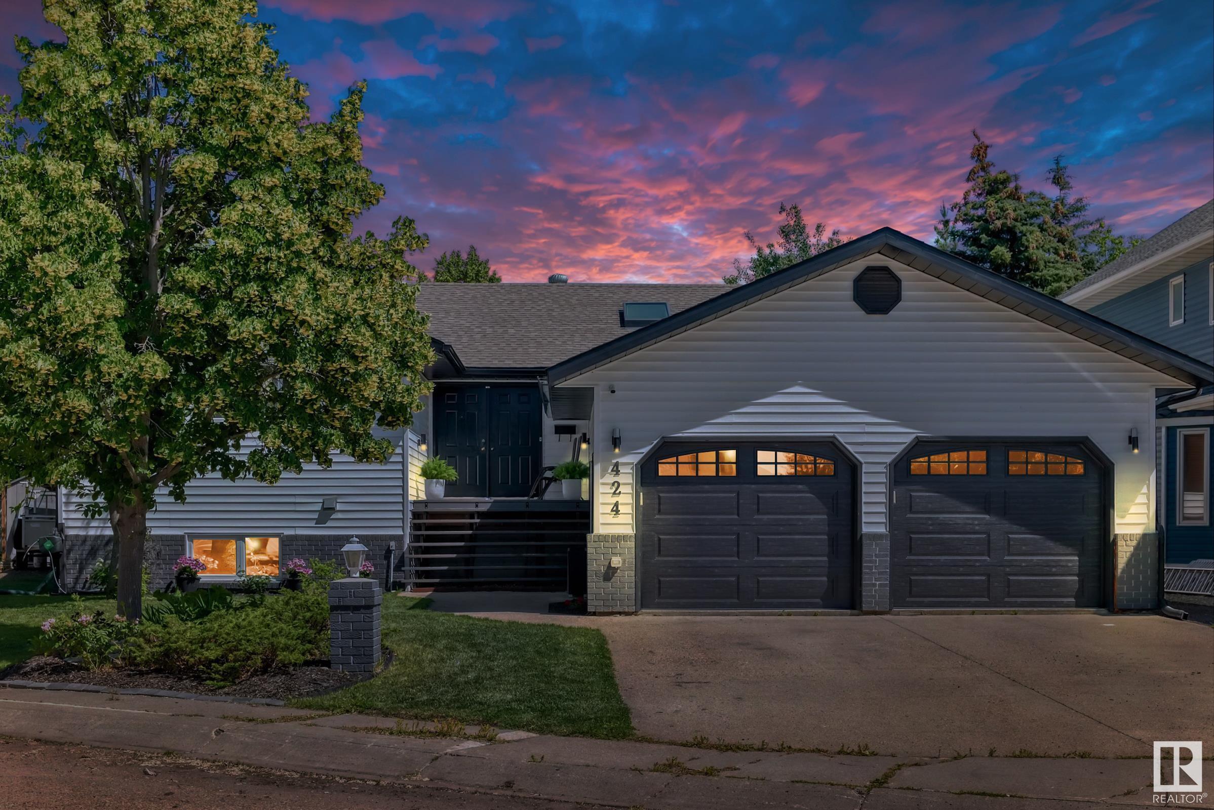 424 Butchart Drive NW  Edmonton AB T6R 1R1 photo