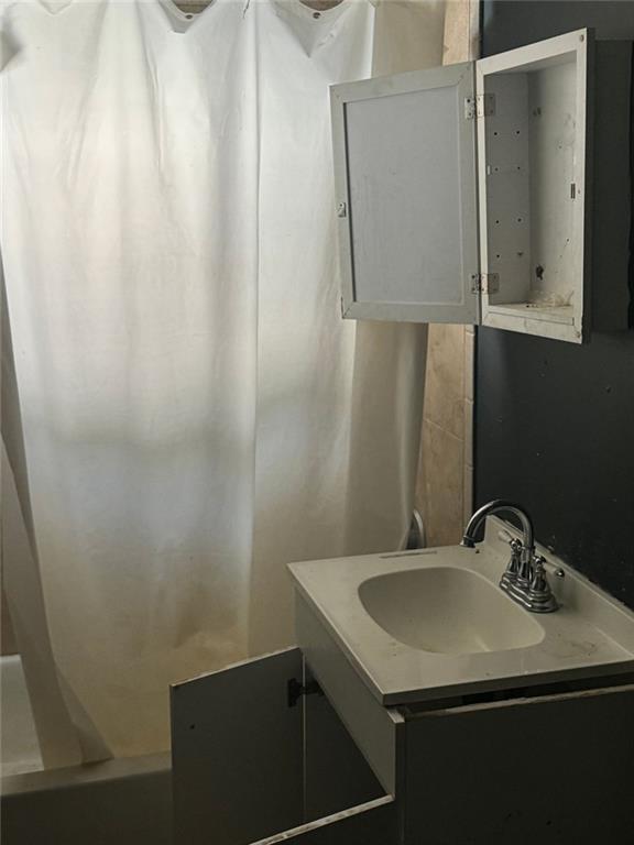 Property Photo:  221 Dodd Avenue SW  GA 30315 