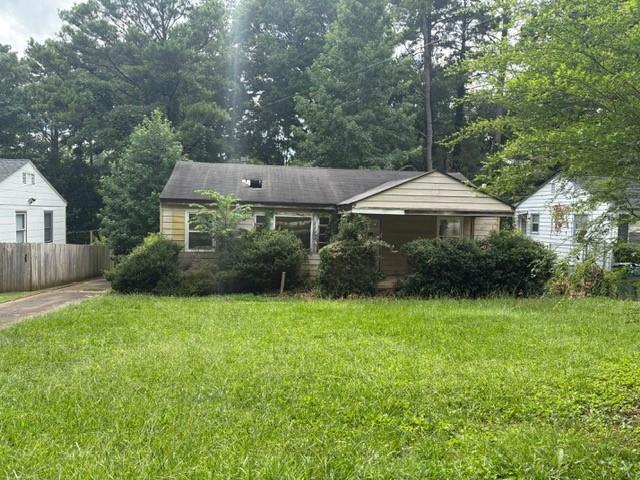 Property Photo: 1239 Kenilworth Drive SW GA 30310