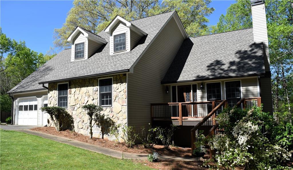 Property Photo: 1521 Larkwood Drive GA 30114