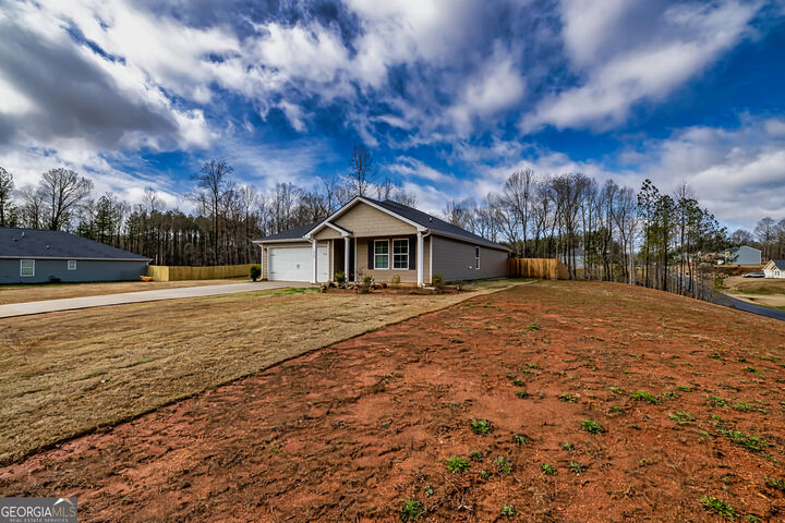 Property Photo:  1888 Hunter Welch Parkway  GA 30251 