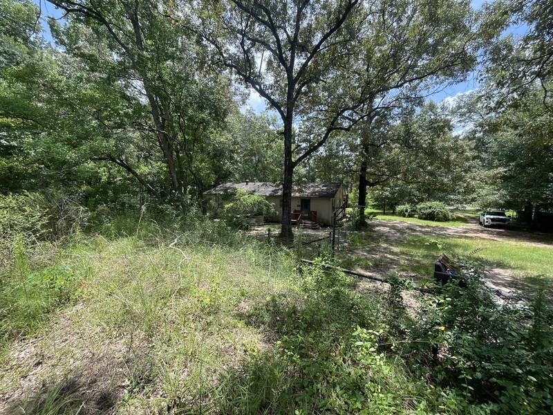 Property Photo: 5607 Donahue Ferry Road LA 71360