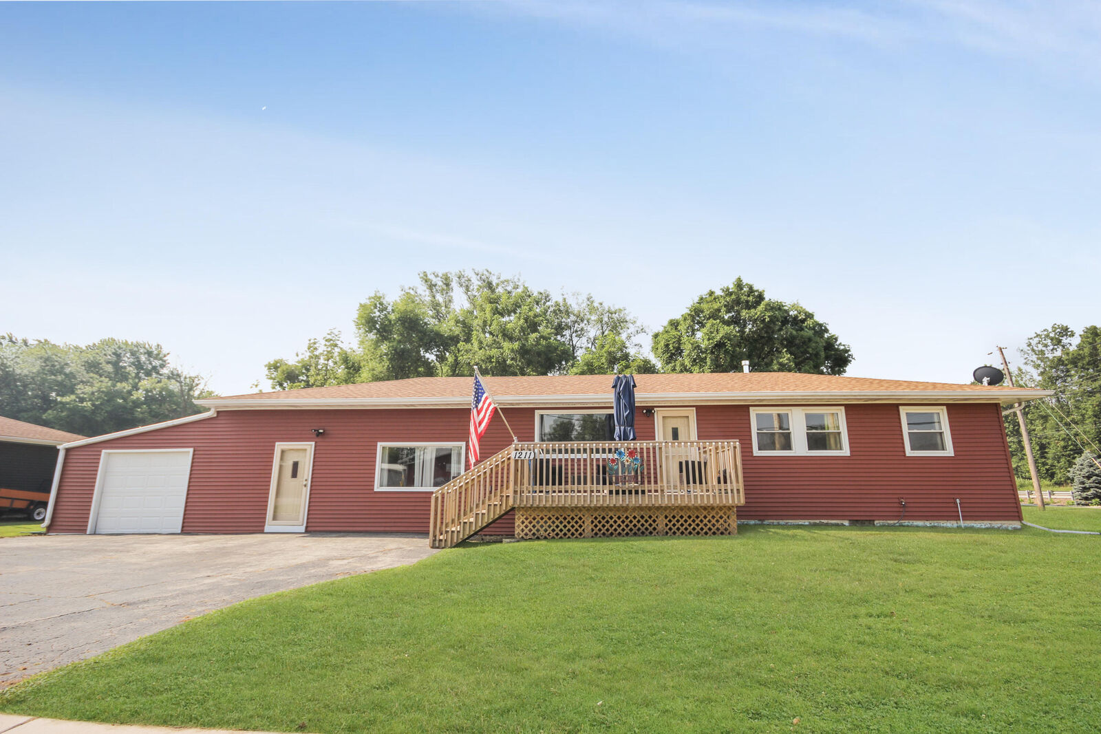 Property Photo: 1211 W Main Street IN 46319