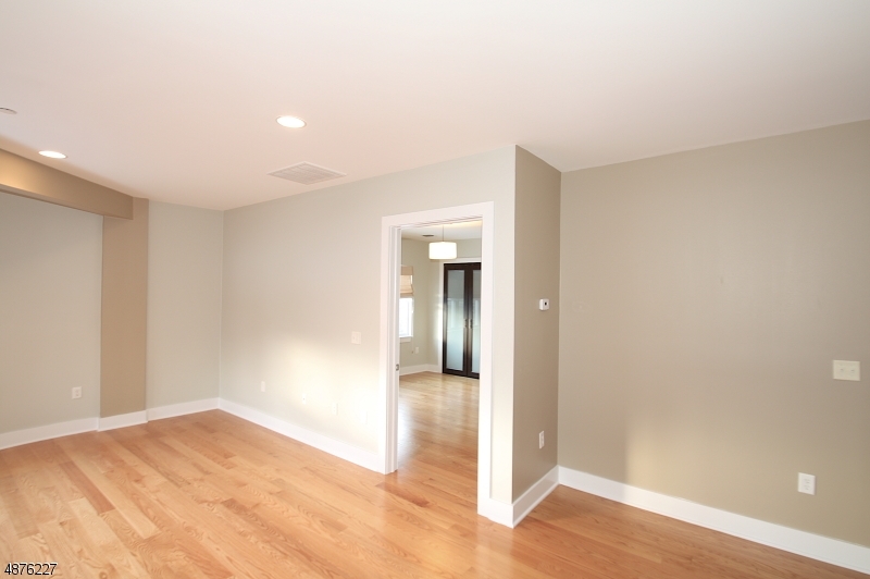 Property Photo: 268 Main St, Unit 3 NJ 07940