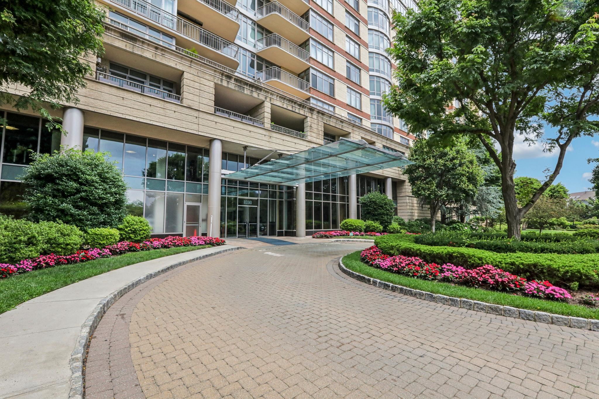 Property Photo:  8100 River Rd 613  NJ 07047 